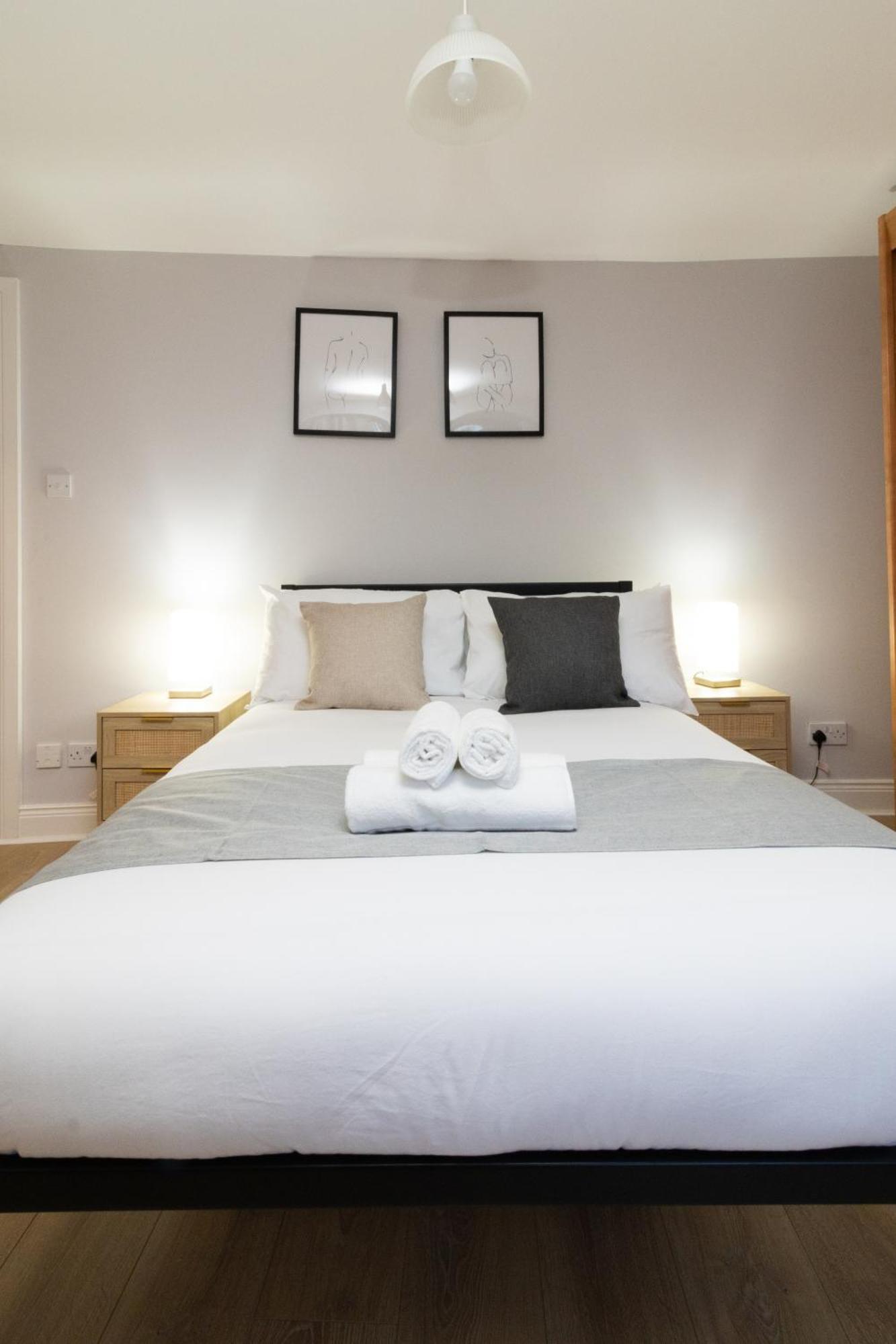 Belfast Quarters- Riverside Extérieur photo